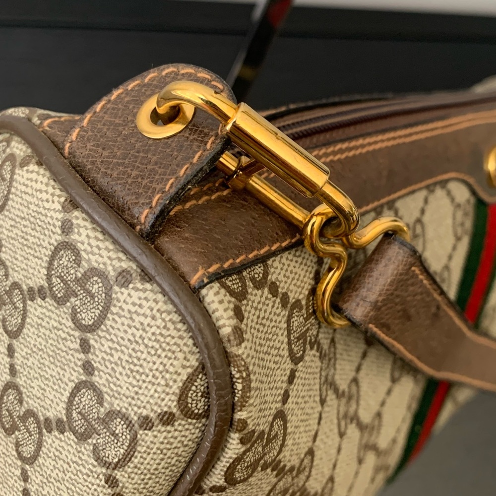 🔥GUCCI 80s 2-Way Crossbody - Picture 8 of 13